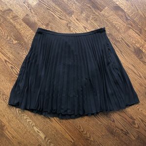 Pleated mini skirt